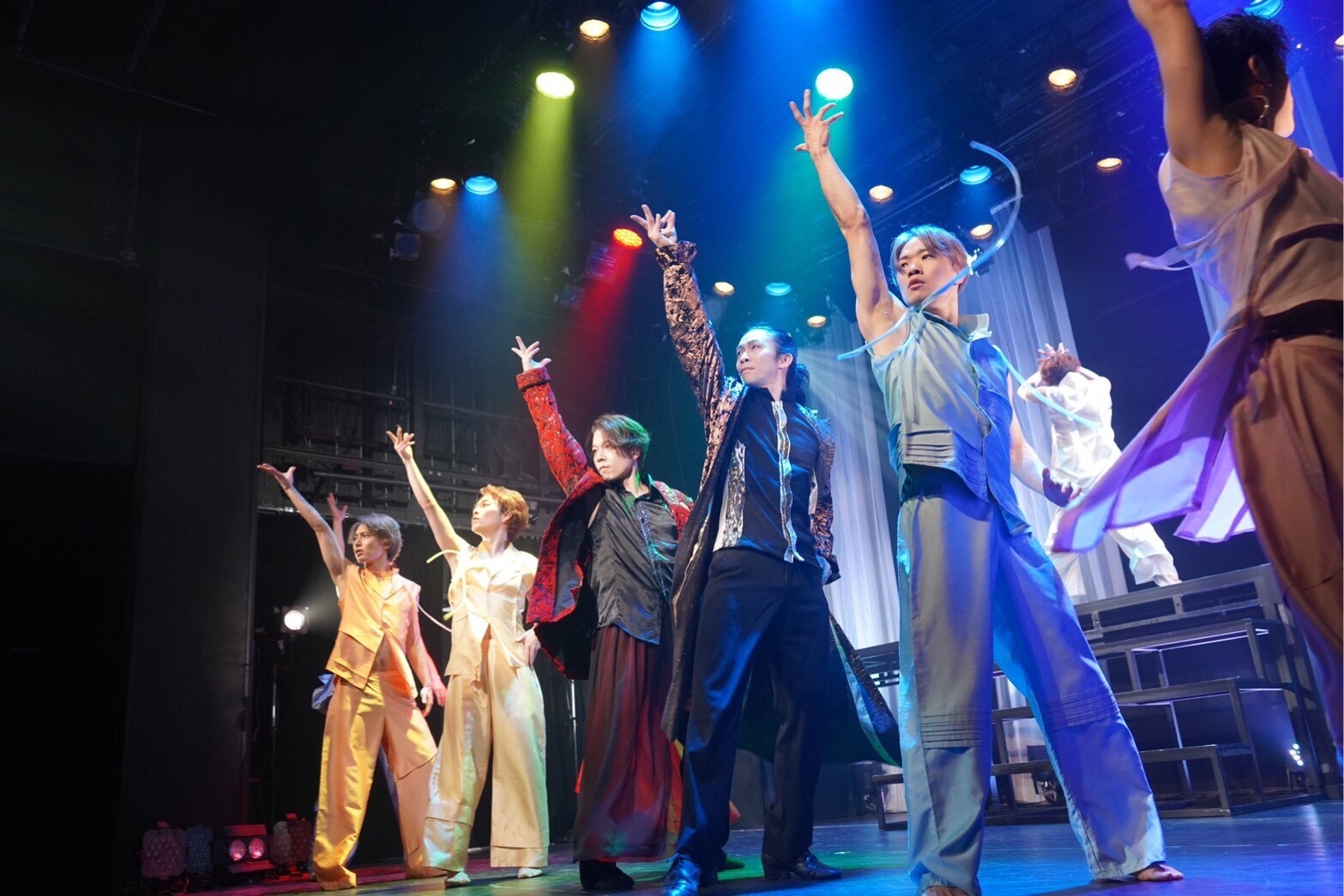 第1回公演舞台写真 1