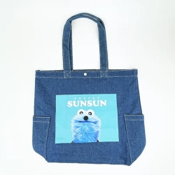 サイドポケットがあって機能性バツグン！カジュアルかわいいパペットスンスンのデニムトートバッグ