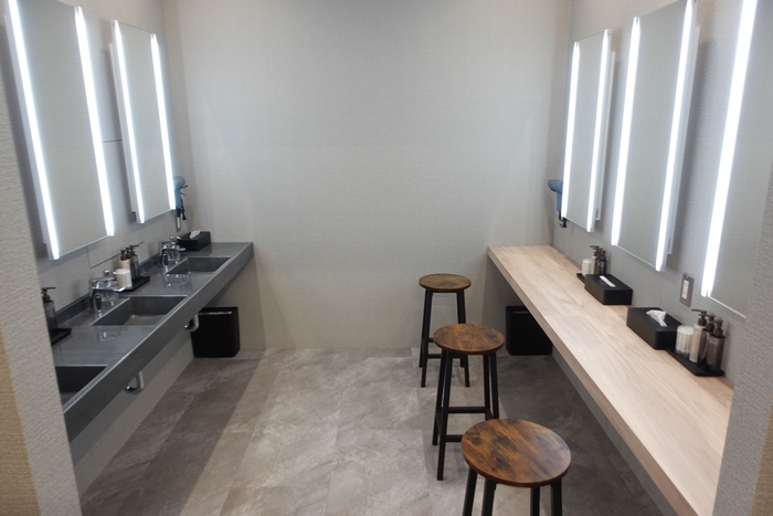 THE BLAZE FIT. MAGOME 14