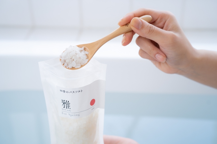 特製スプーンが付属します。