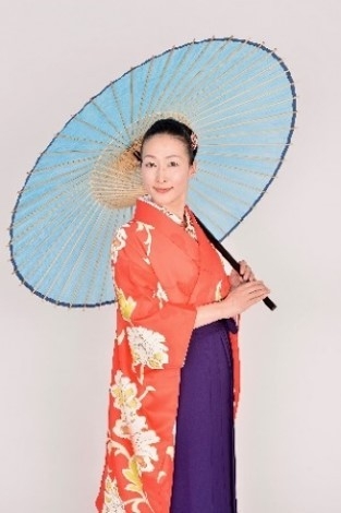 鏡味 味千代 氏