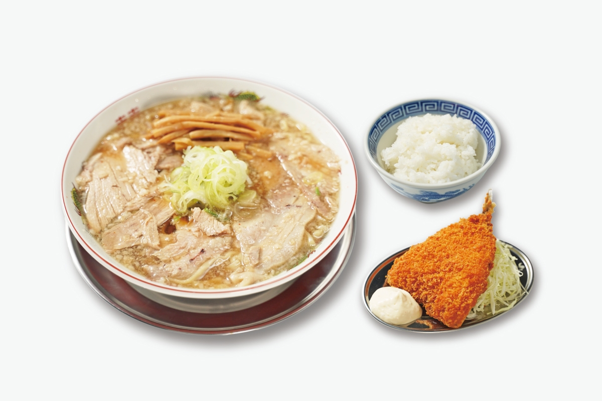 大きいアジフライ定食(税込420円)※お好きなラーメンとセットにできます