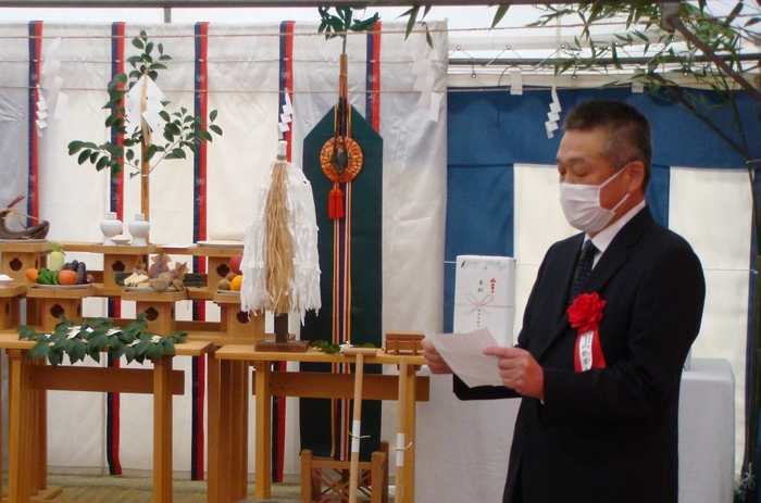 代表取締役社長 白潟 昌彦 挨拶