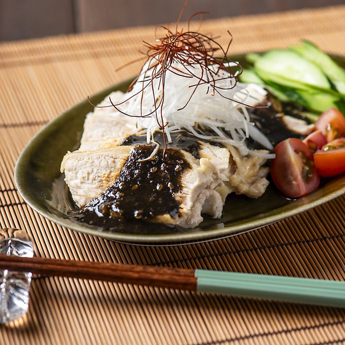 黒胡麻バンバンジー（黒胡麻坦々めんつゆ使用）