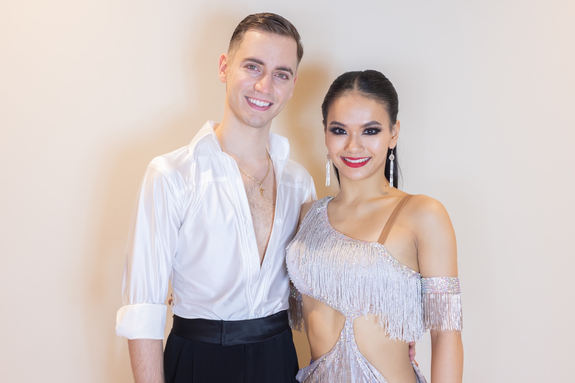 吉川 あみ&Tudor Andrei