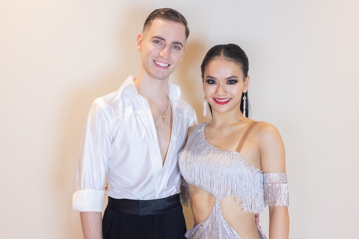 吉川 あみ&Tudor Andrei