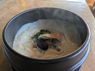 高円寺【豆腐職人が作る、やさしく滋養深い参鶏湯】「カピバラソイアイスジャパン」オープン