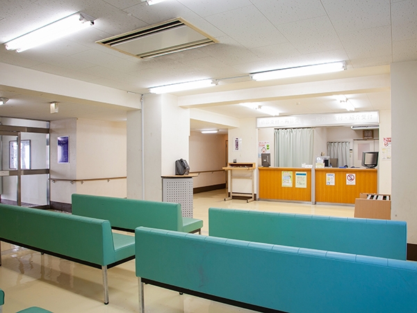 1F 待合室