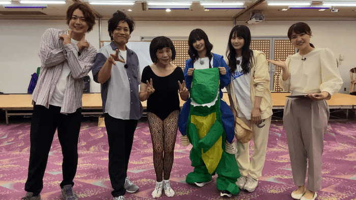 左か ぺこぱ(シュウペイ・	松陰寺太勇)、名物女将、STU48(沖侑果・中村舞)、玉野初季アナウンサー
