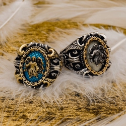 -Dennis Pollicino氏への敬意を込め- 2025年12月13日に「LEATHERS AND TREASURES」が 新作リングとエンジェルパーツを発売