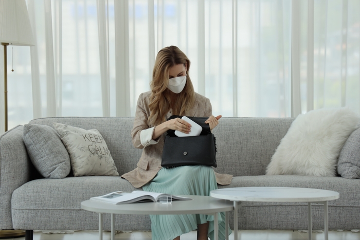 軽量＆コンパクトなので持ち運びも容易です。