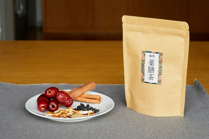 薬膳茶　税込1,080円　40g