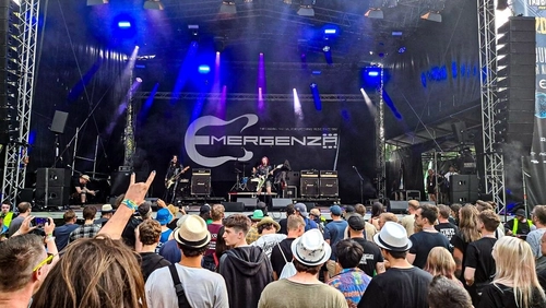 日本最大級、世界最大規模のインディーズ・ライブコンテスト 「エマージェンザ・ジャパン2025」の決勝を 大阪 6月29日・名古屋 6月14日に開催！