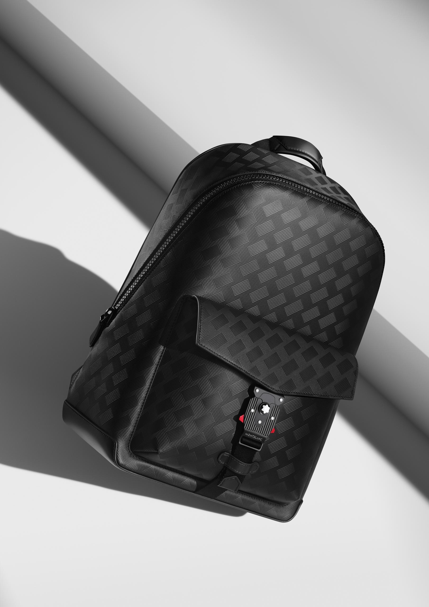 ロック付バックパック 税込¥192,500