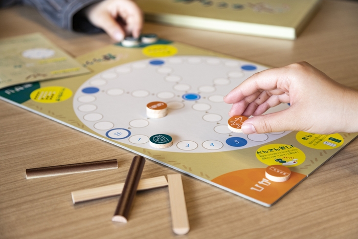 1&#44;300年前に大流行したボードゲーム「かりうち」を体験