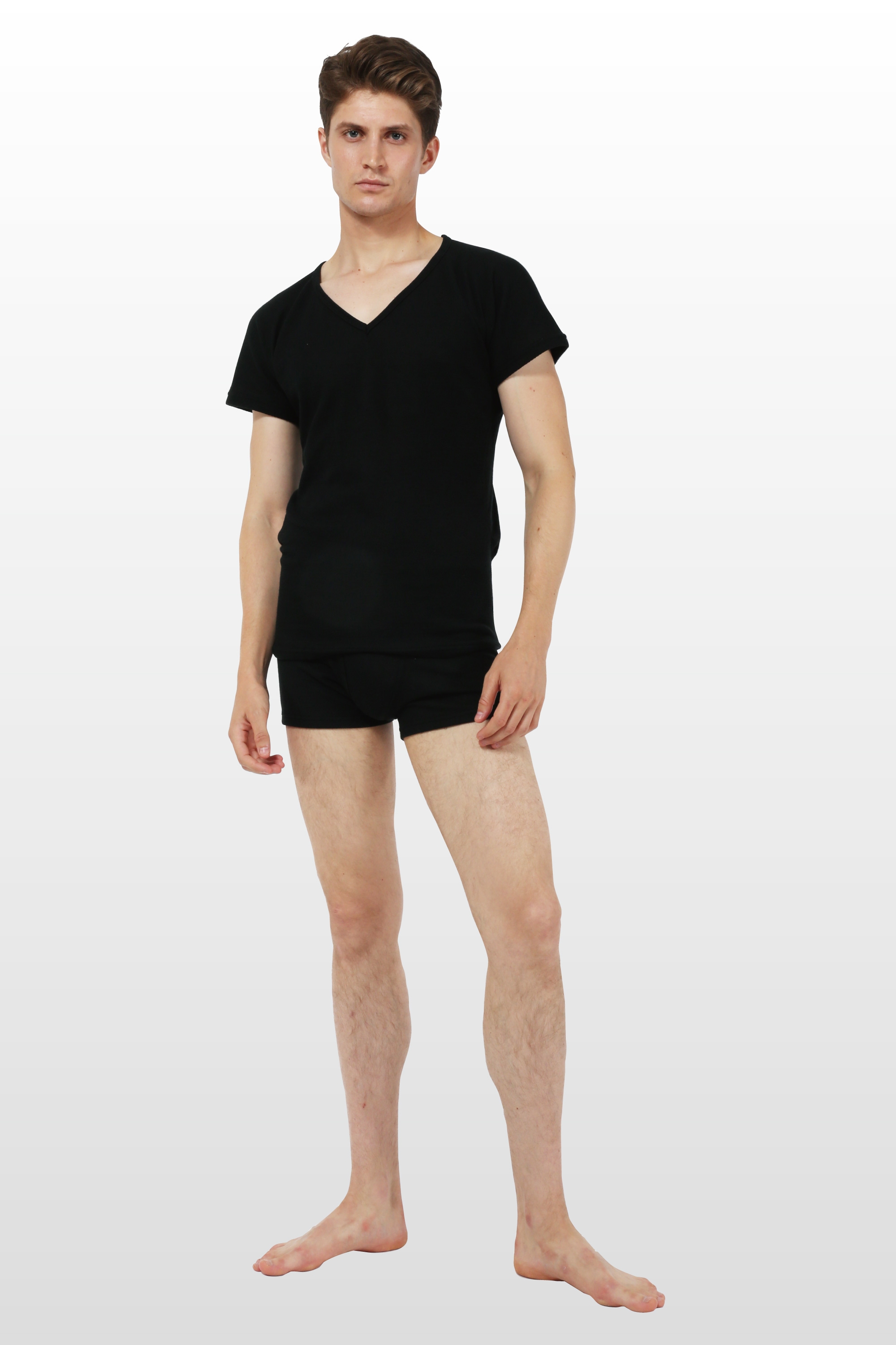 ブラック/Vネック半袖Tシャツ、ゴムなしパンツ