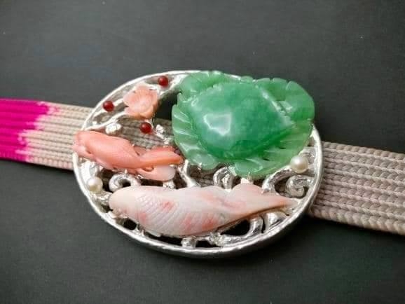 ぽっちりとは、銀×宝石で作る大きな帯留めのこと