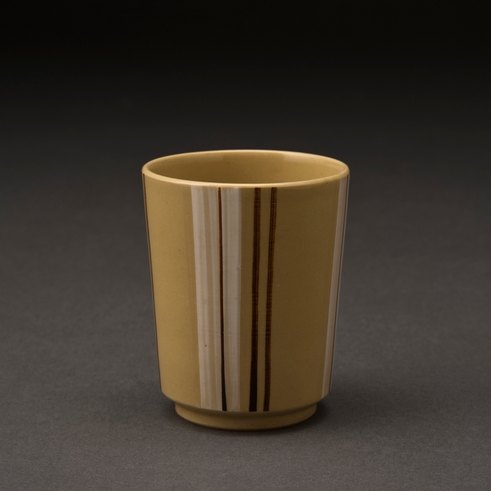 (7) 線文湯呑茶碗 岐阜県/岐阜県立陶磁器試験場