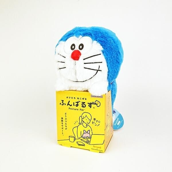 ドラえもんのぬいぐるみ