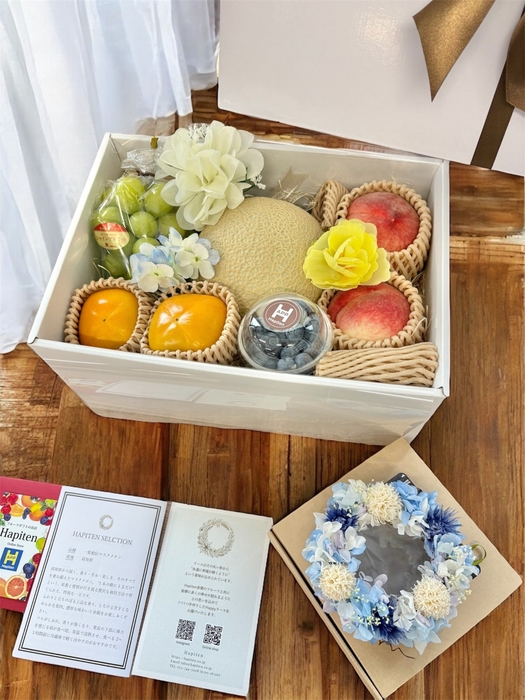 静岡県産マスクメロンと季節の果物が奏でる旬果のアソート リース付き