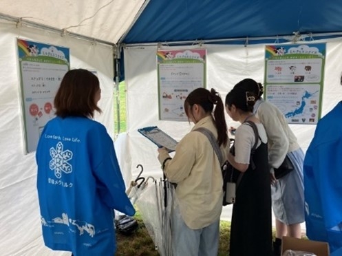 「ミルクフェスティバル in こどもの国」 サステナビリティクイズコーナー の様子 (5月17日)