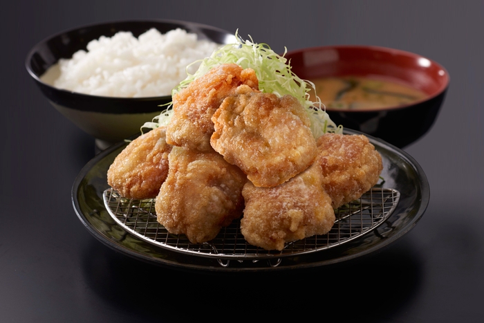 料亭和風だし 唐揚げ定食(6個) 745円