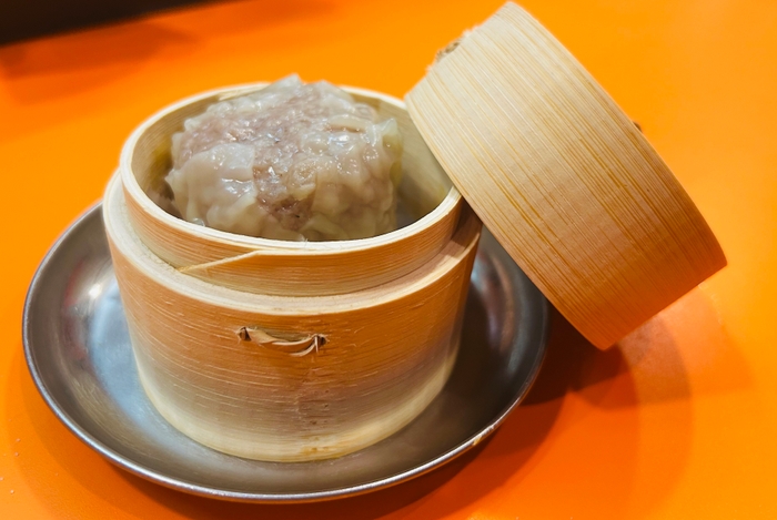 新橋店限定「ジャンボシウマイ」