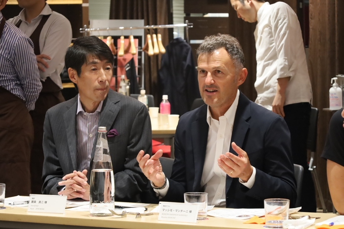 コンテストの様子(2)マッシモ氏