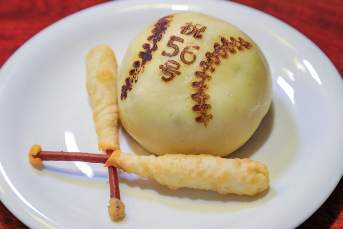 年末ジャンボホームラン餃子 メインカット