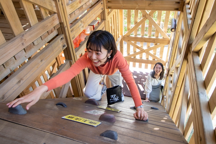 ▲高さ10m以上の立体迷路「天の巻」を完全攻略!