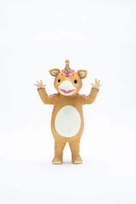 伝統工芸×カルチャーを生み出すブランド「トラカル」に トラカル製ソフビ『快獣ブースカ』が登場！