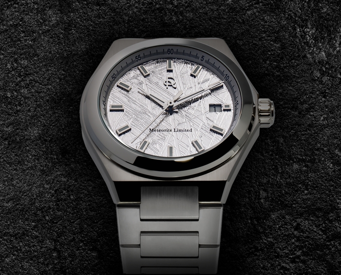 メテオライト・リミテッド シルバー