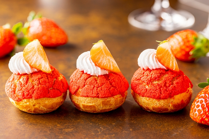 真っ赤なクッキーシュー