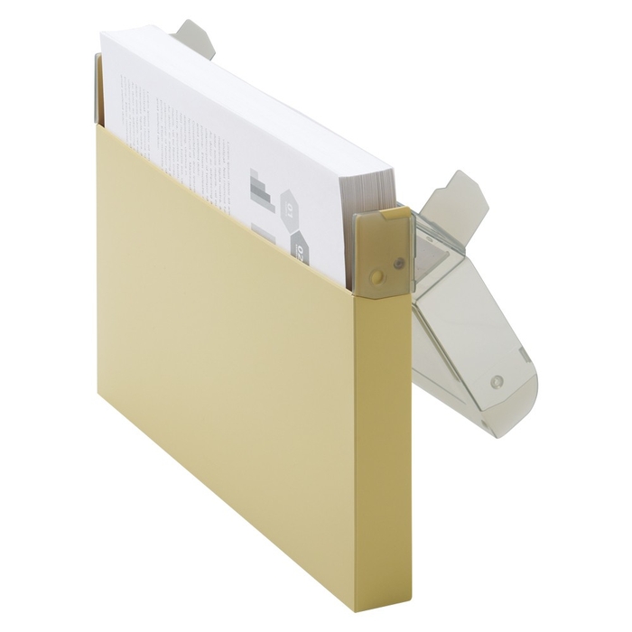 フタが大きく開くので、書類の出し入れがしやすいです。