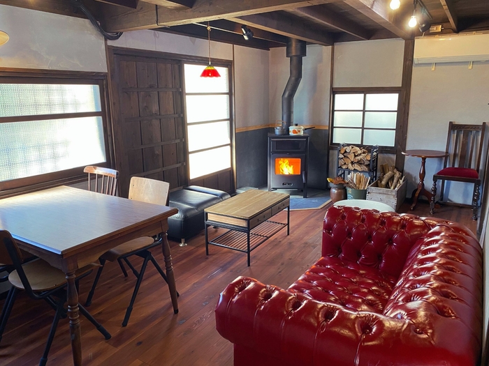 1Fリビングと薪ストーブ