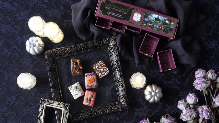 かぼちゃやおばけ、猫など、ハロウィンモチーフをトッピングしました!