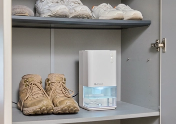 クローゼットや靴箱の湿気取りに！コンパクトで省電力、 なのにパワー抜群の「AL COLLE　ミニ除湿機」新発売　 ～2週間お試しOK「全額返金キャンペーン」を開催～