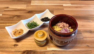 創業205年の老舗・伊達醸造の新たな挑戦　 鹿児島『天然黒酢の壺そば』販売開始