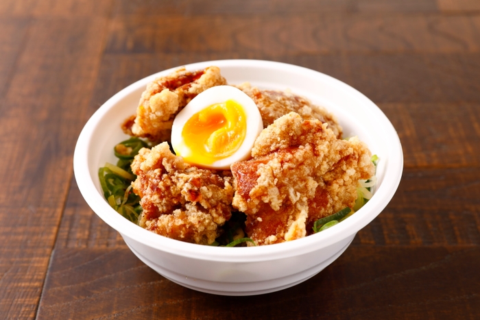 テイクアウト商品「麺処むらじの唐揚げ丼」