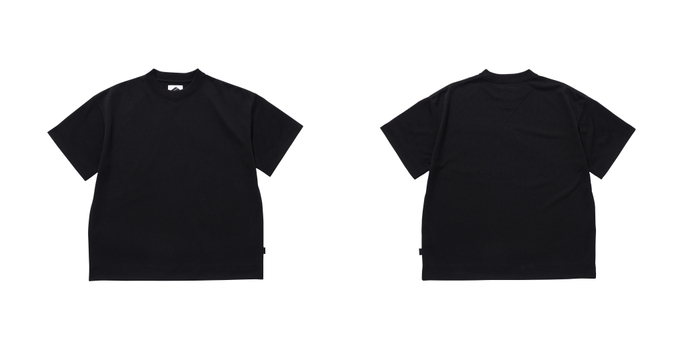 T-SHIRT BLACK