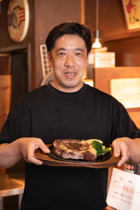 井出店長 バストアップ