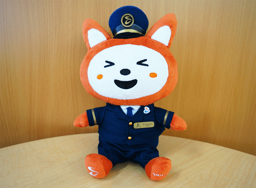 「制服着用verぬいぐるみ」(イメージ)