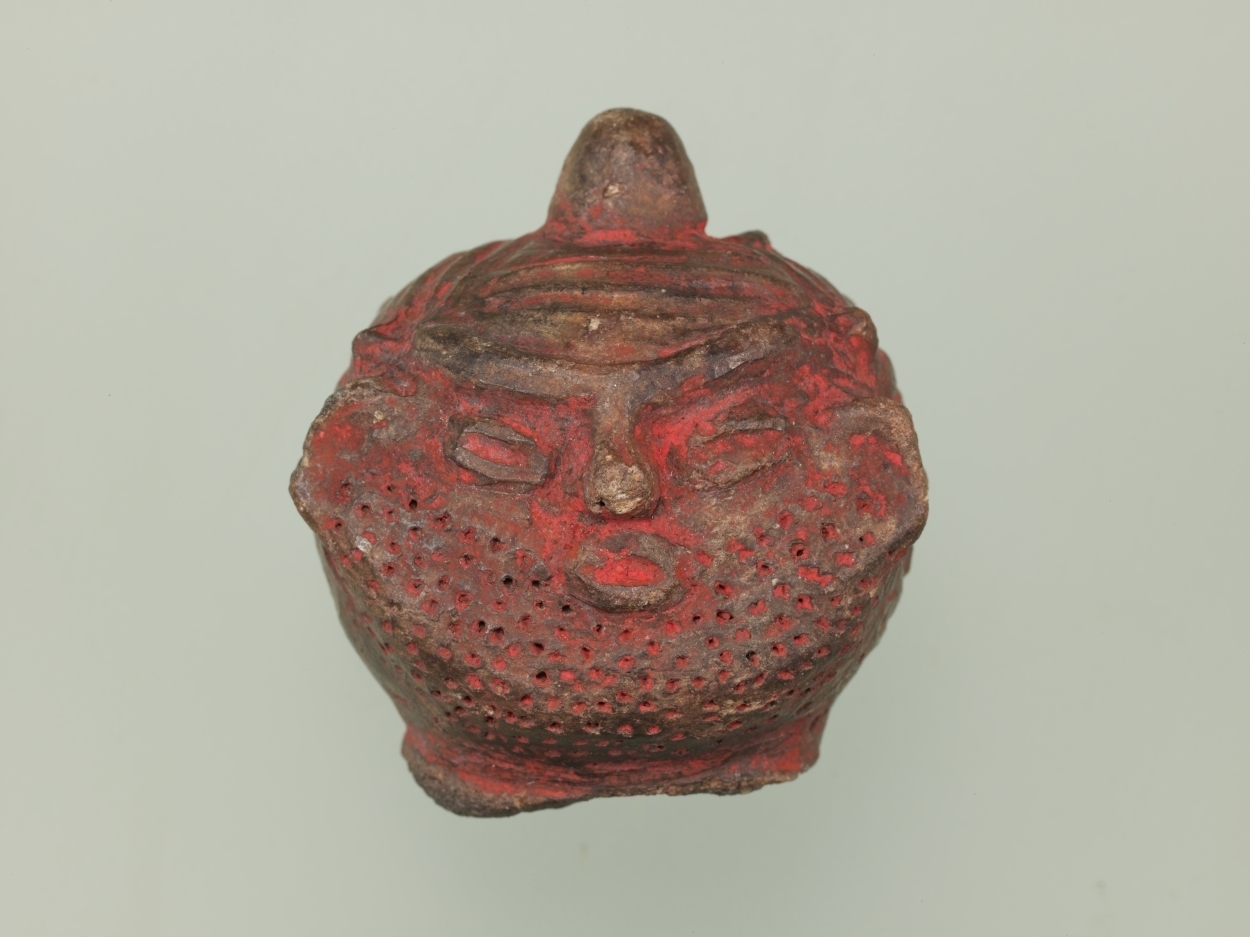 土偶頭部 縄文時代(後期)・前2000~前1000年 千葉県銚子市 余山貝塚出土 吉野長太郎氏寄贈 東京国立博物館蔵(千葉県立中央博物館で展示予定)