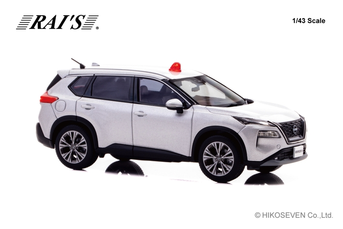 1/43 日産 エクストレイル S e-4ORCE (T33) 2022 警察本部刑事部機動捜査隊車両 (銀):右