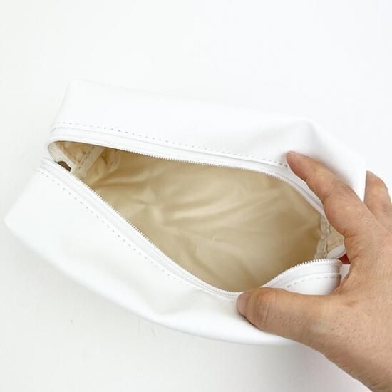 ミッフィーの旅行に便利なポーチ