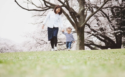 働くママを応援！Webパフォーマンス改善のSpelldataが 日本シングルマザー支援協会のパートナー企業に