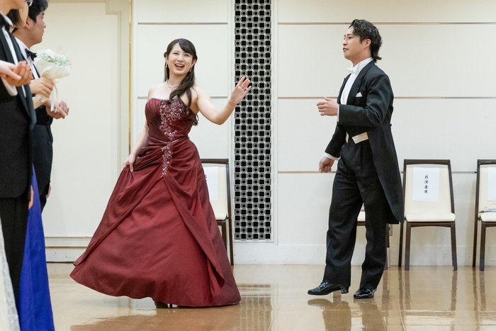 左:ソプラノ會田さん、右:テノール小野口さん