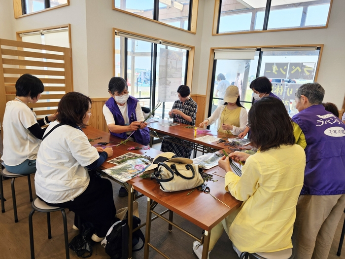 クラフト体験(土日のみ)