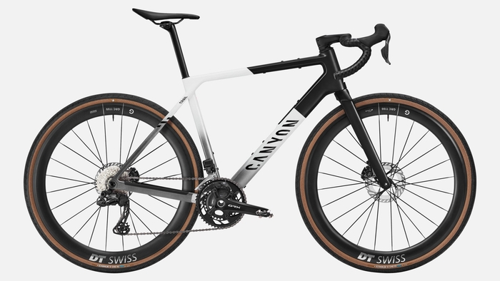 Grail CFR Di2 ¥1,069,000(消費税込み) 8.18kg