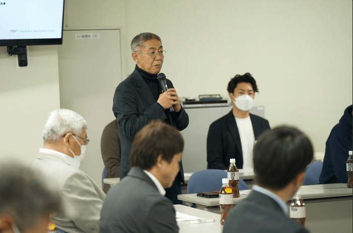 株式会社KX:取締役・株式会社⿅島アントラーズFC:取締役副社⻑ 鈴木秀樹 ⽒